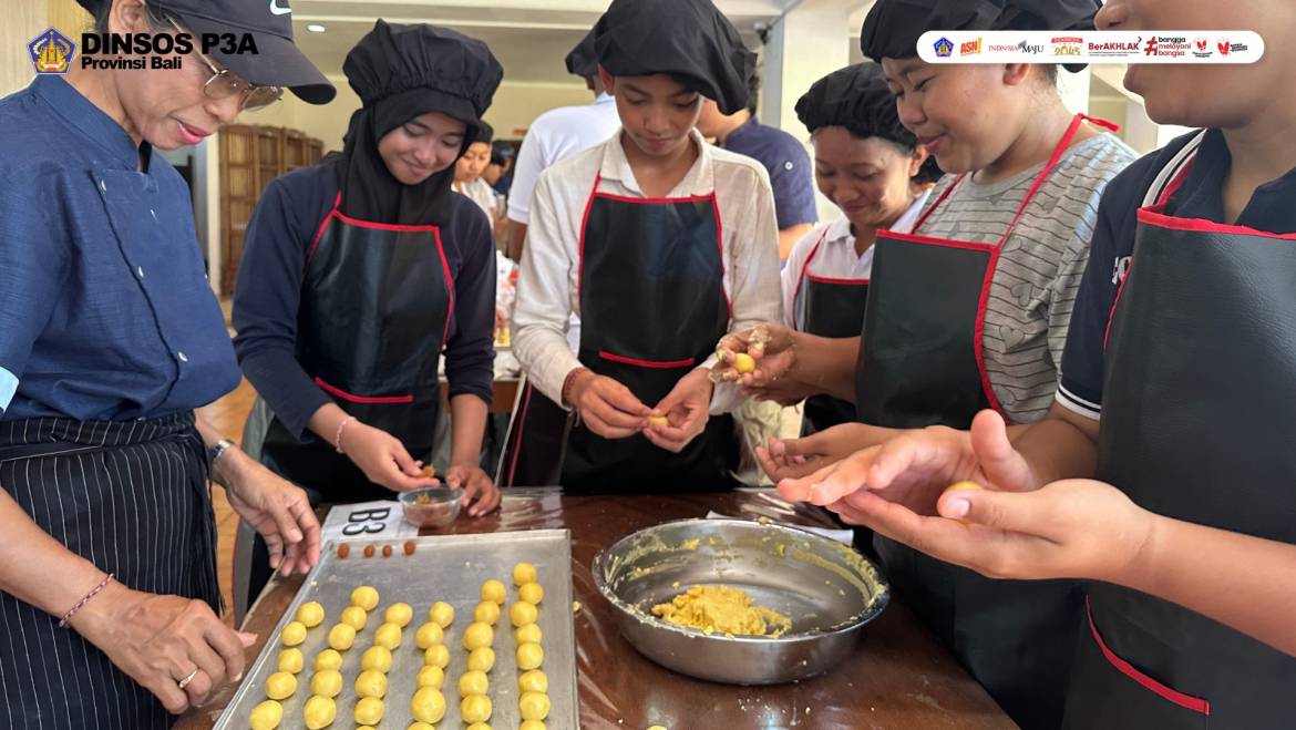 Bimbingan Fisik, Mental, Spiritual dan Sosial serta Pelatihan Tata Boga bagi Anak Dalam Panti